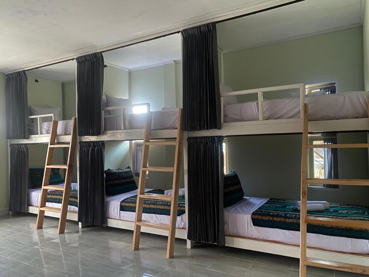 Bed On The * Kuta (Lombok)